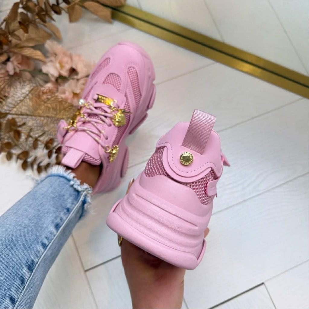 Sneakers Chunky con Charms Dorados