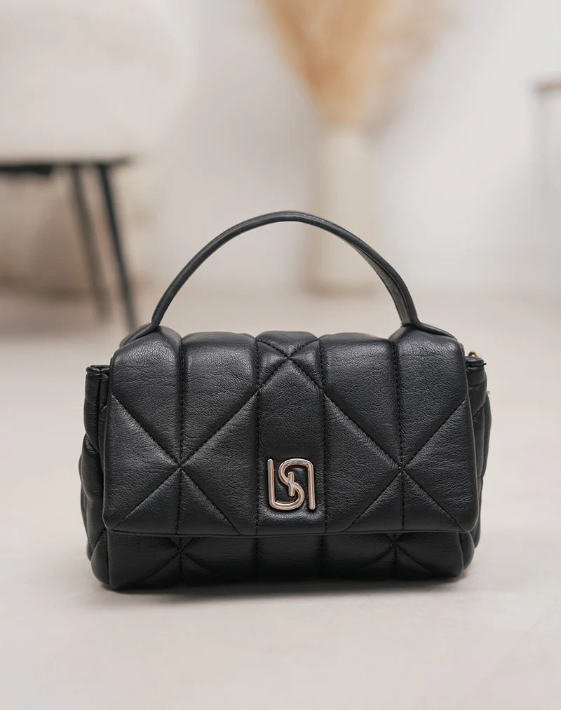 Mini Bolso Acolchado Top Handle con Cierre Metálico