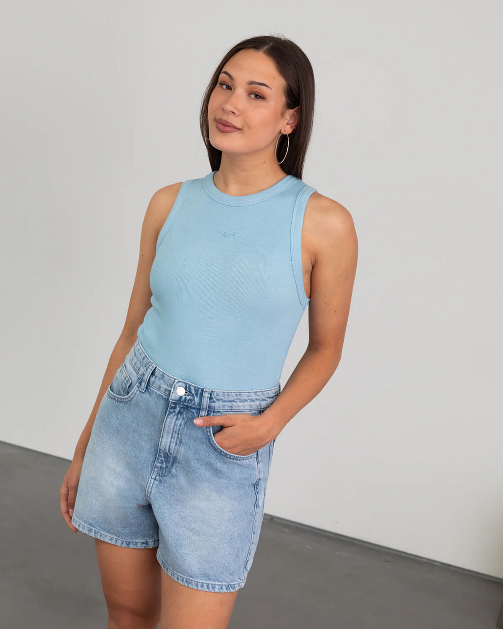 SIDE HEART DENIM MOM SHORT BLUE