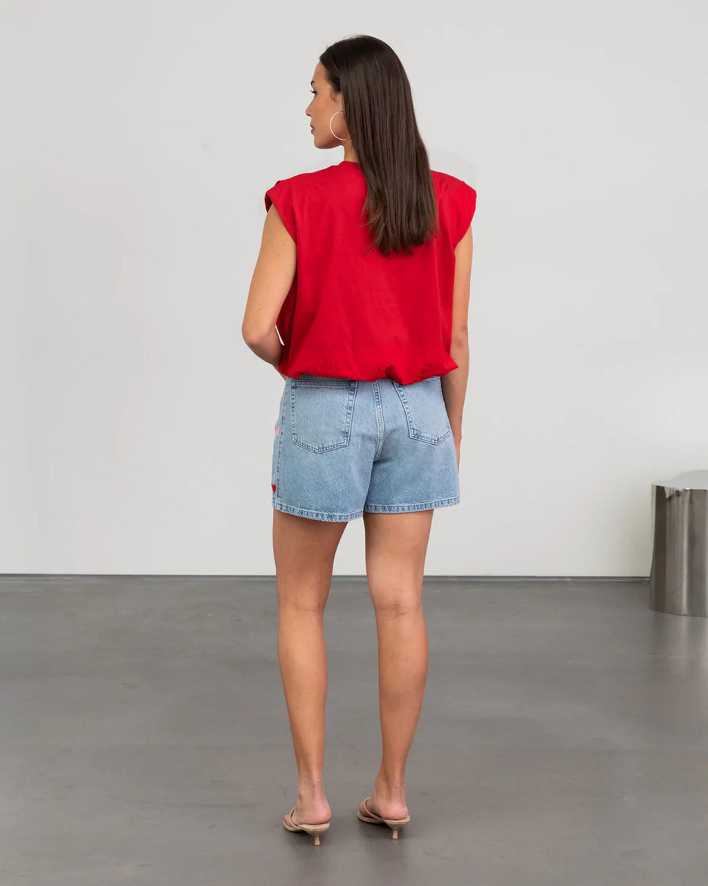 SIDE HEART DENIM MOM SHORT BLUE