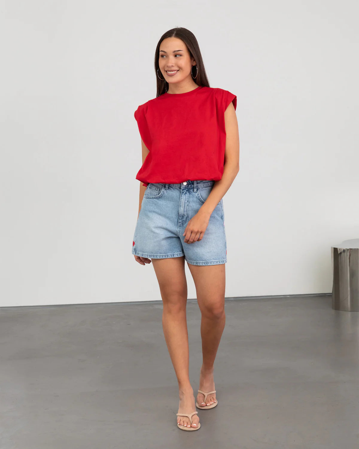 SIDE HEART DENIM MOM SHORT BLUE