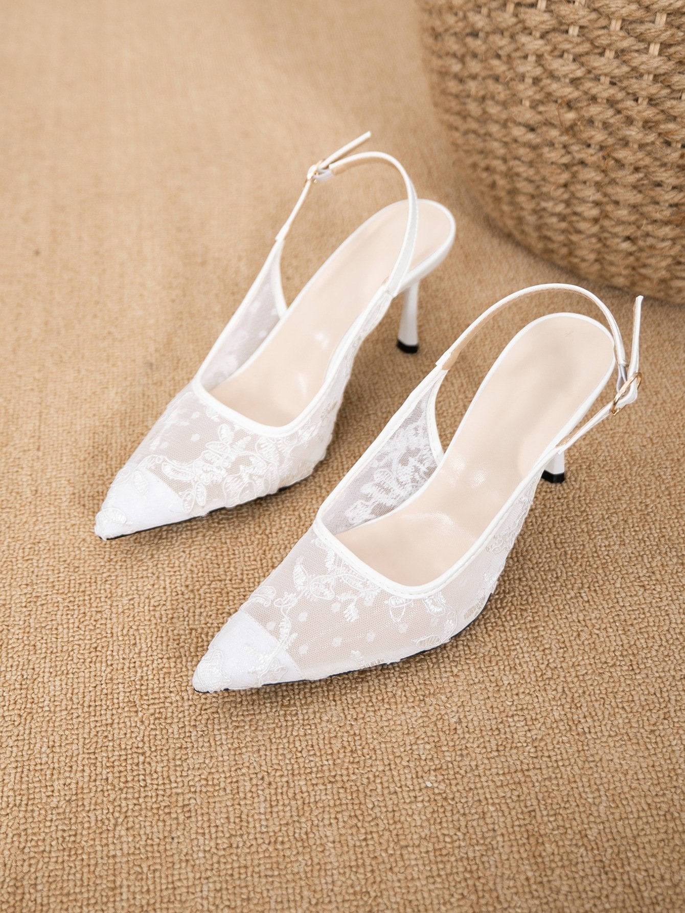 Tacones Slingback de Encaje
